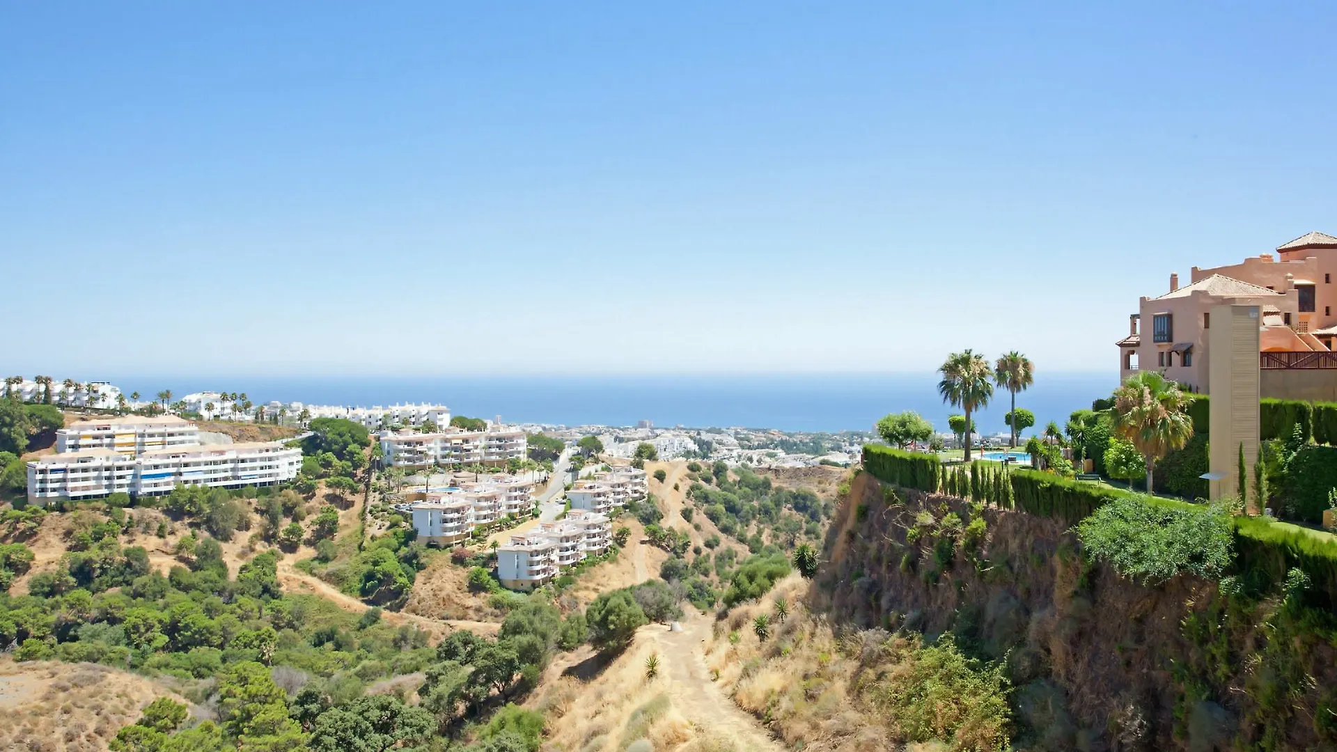 Alcores De Calahonda Marbella Apartment